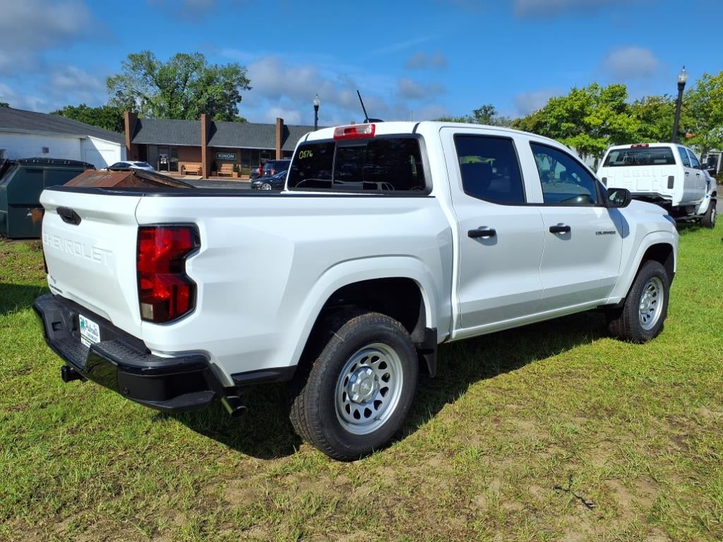 2025 Chevrolet Colorado WT/LT