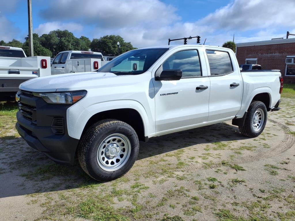 2025 Chevrolet Colorado WT/LT