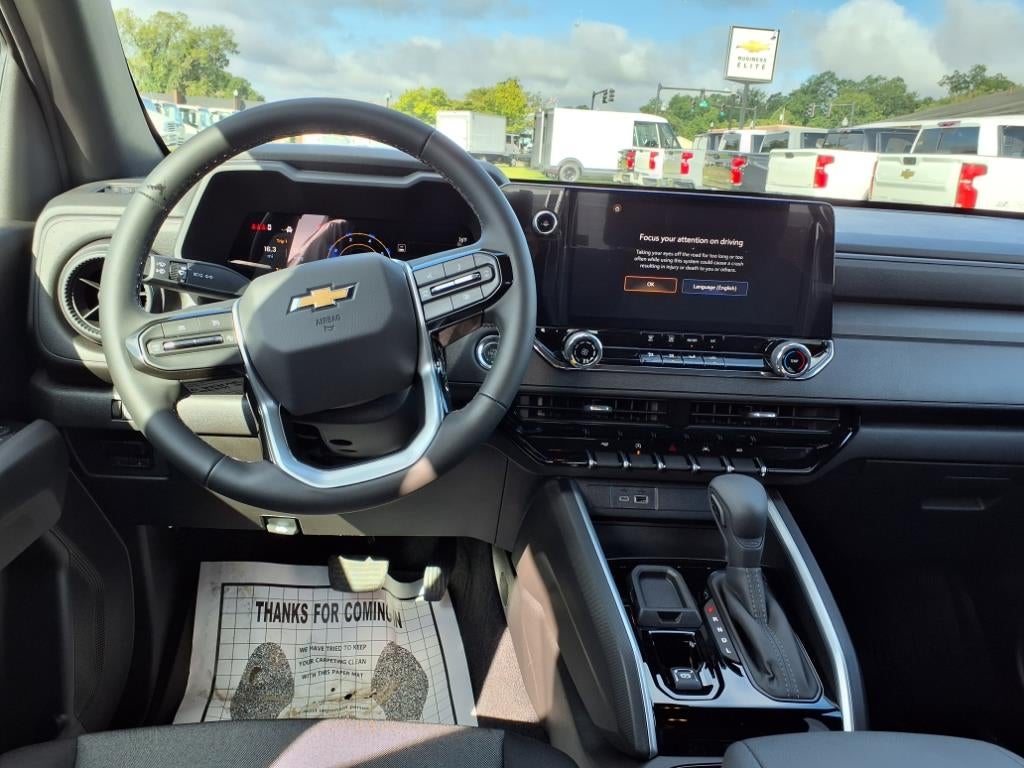 2025 Chevrolet Colorado WT/LT