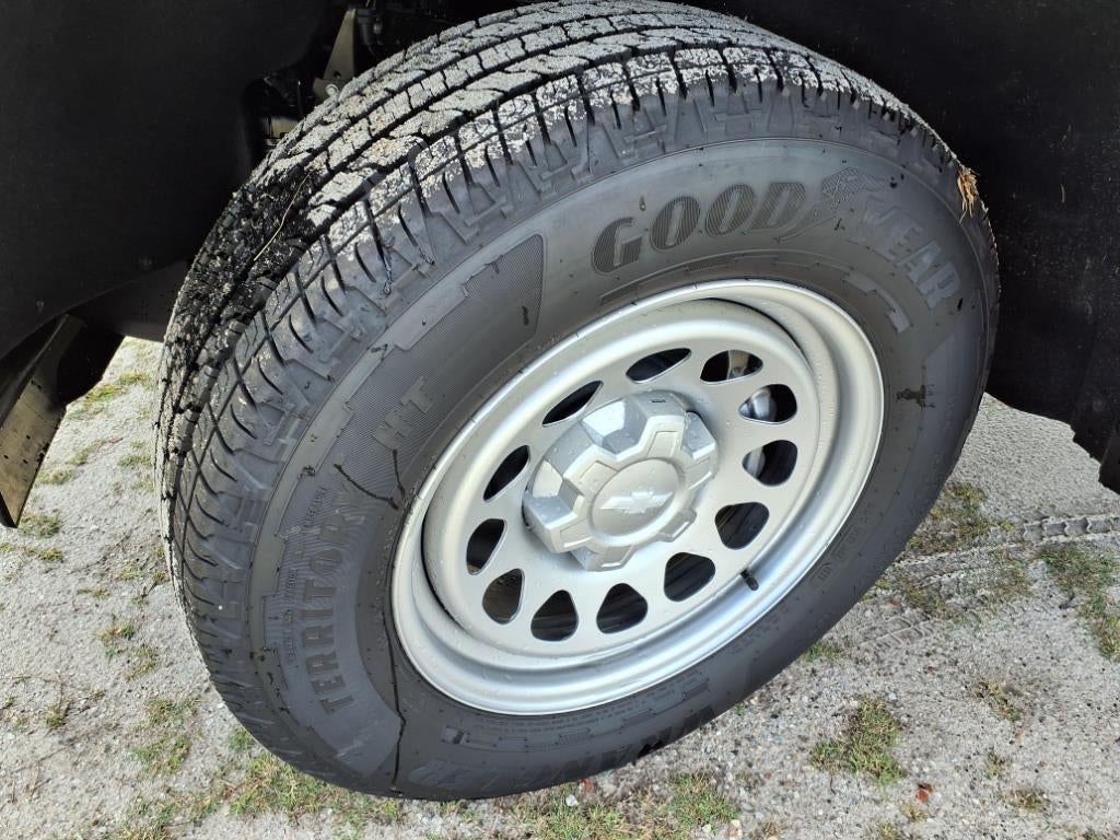 2025 Chevrolet Colorado WT/LT