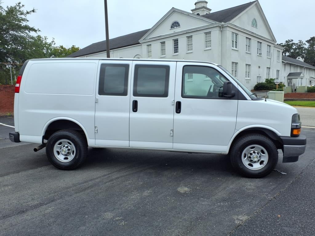 2024 Chevrolet Express Cargo 2500 WT