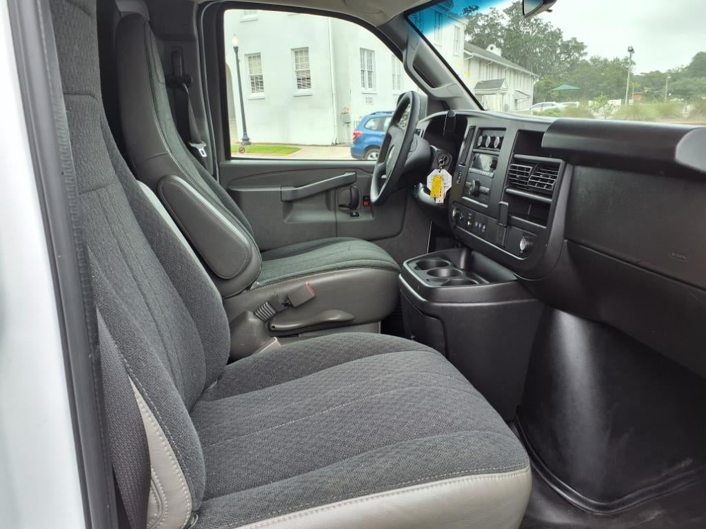 2024 Chevrolet Express Cargo 2500 WT