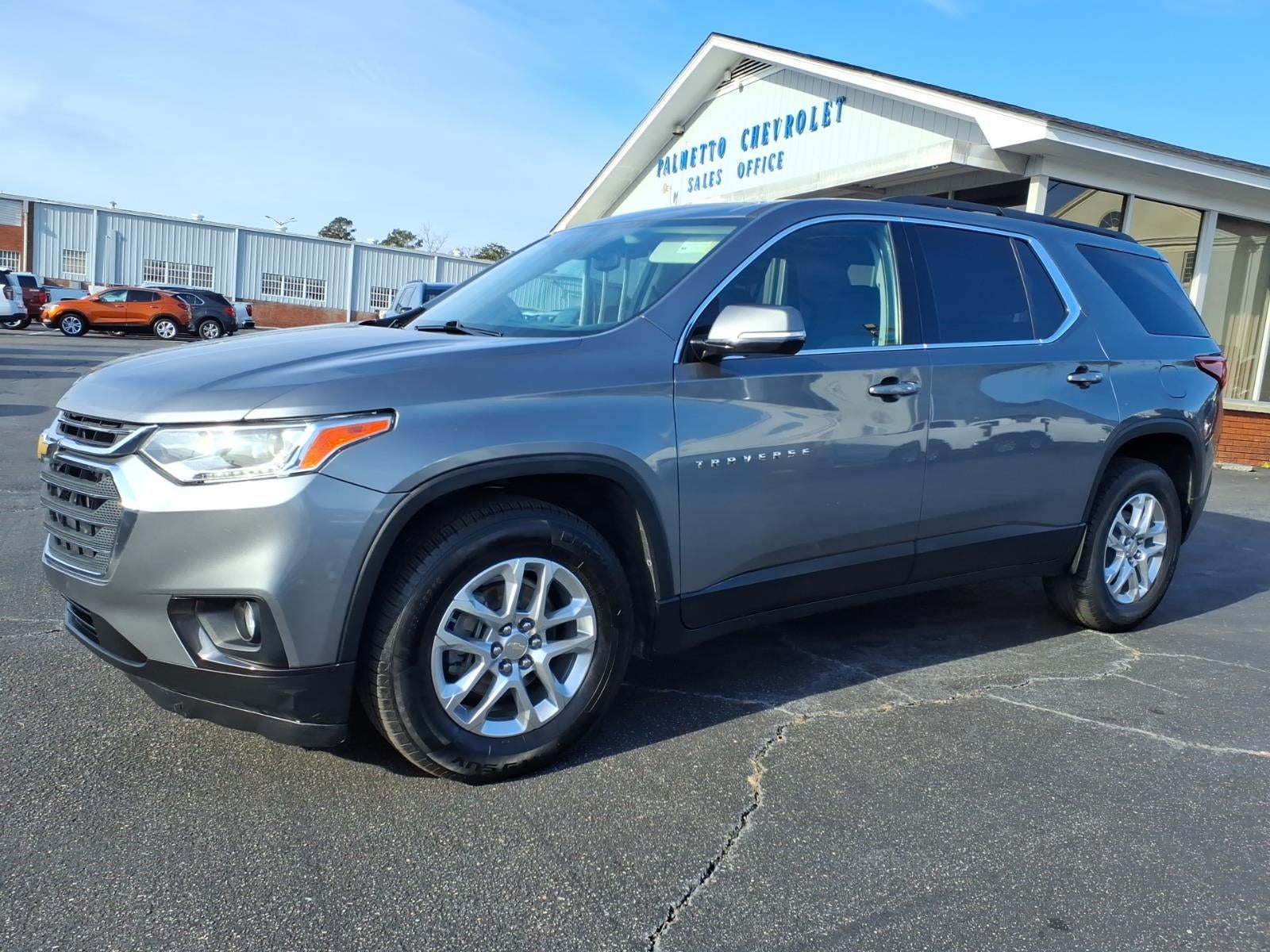 2020 Chevrolet Traverse LT Cloth