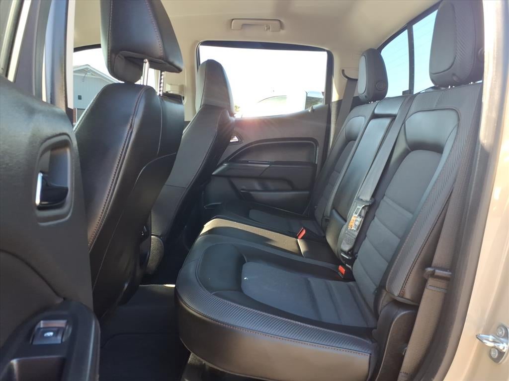 2022 GMC Canyon AT4 - Cloth