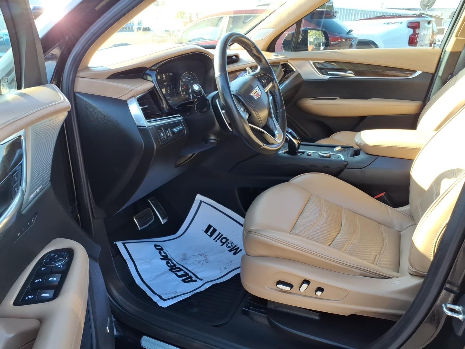 2023 Cadillac XT6 Sport