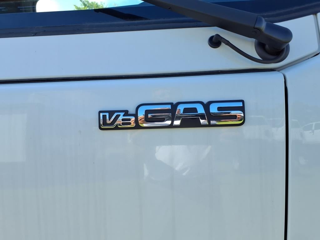 2025 Chevrolet Low Cab Forward 4500 NA