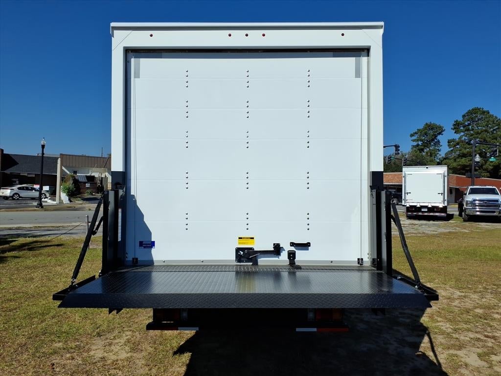 2025 Chevrolet Low Cab Forward 4500 NA