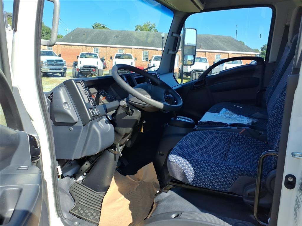 2025 Chevrolet Low Cab Forward 4500 NA