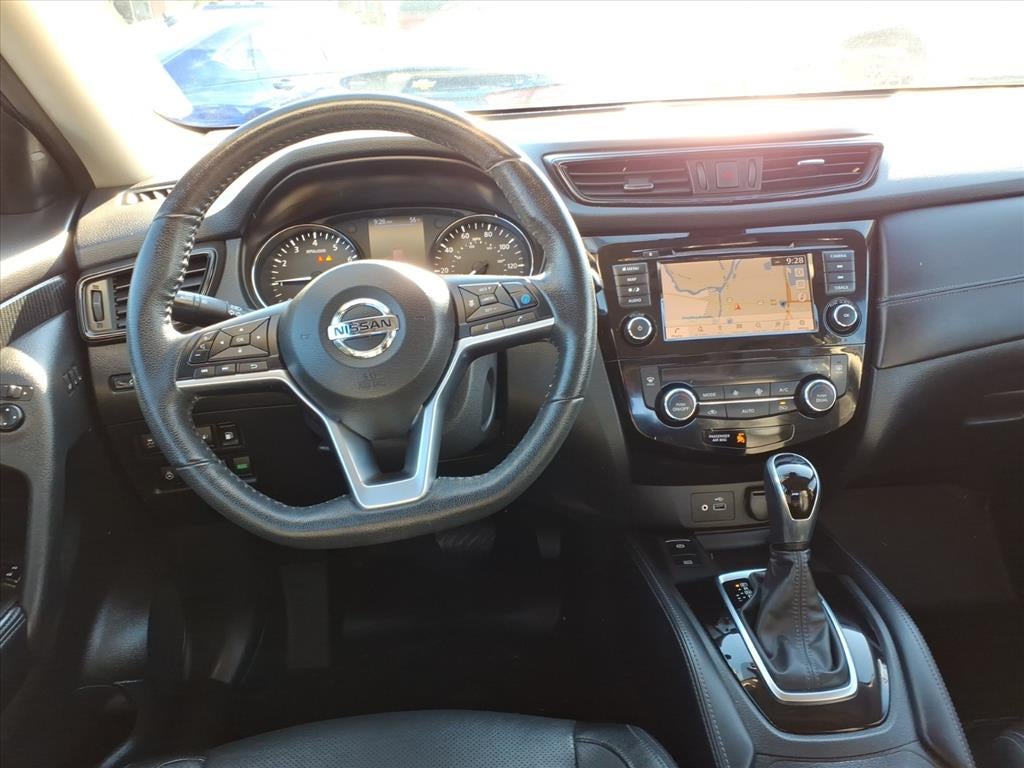 2020 Nissan Rogue SL