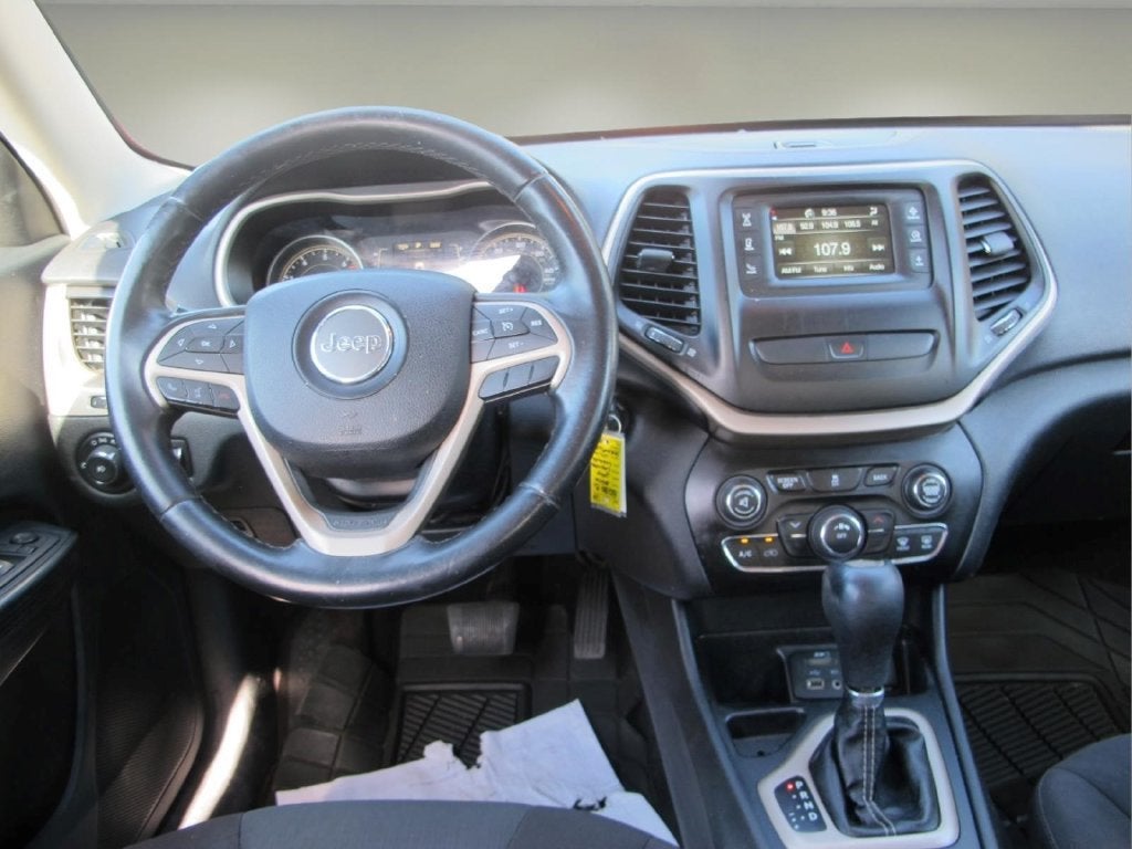 2016 Jeep Cherokee Altitude