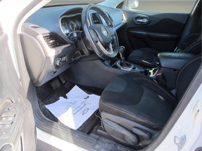 2016 Jeep Cherokee Altitude