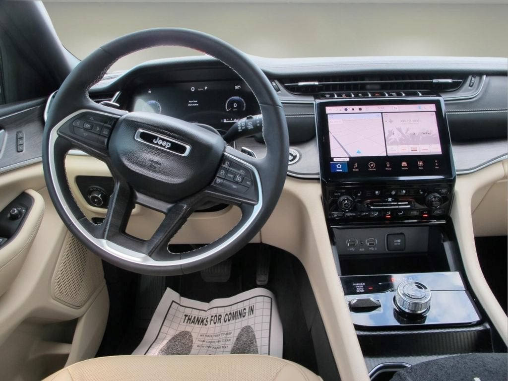 2025 Jeep Grand Cherokee L Limited 4x4