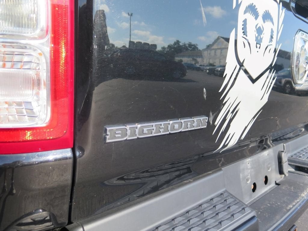 2020 RAM 1500 Big Horn Crew Cab 4x4 5'7" Box