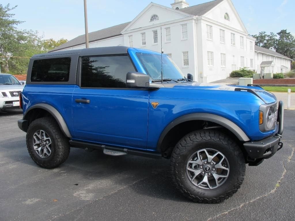 2023 Ford Bronco Base