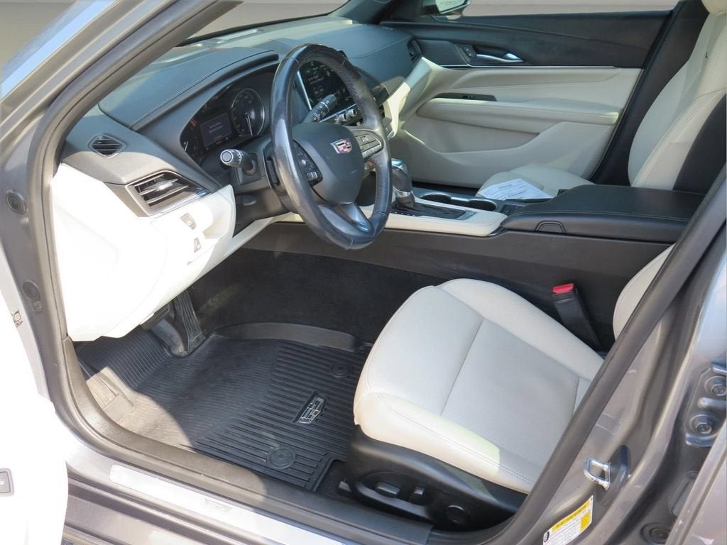 2021 Cadillac CT4 Premium Luxury