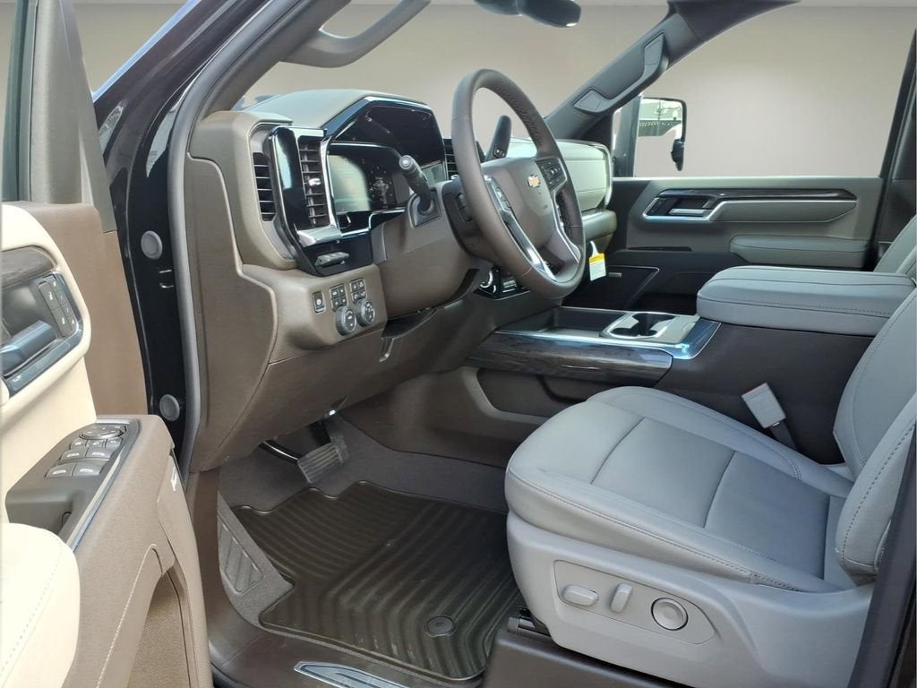 2026 Chevrolet Silverado 3500 HD LTZ DRW