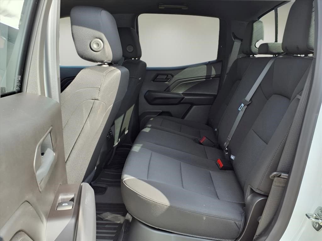 2025 Chevrolet Colorado WT/LT