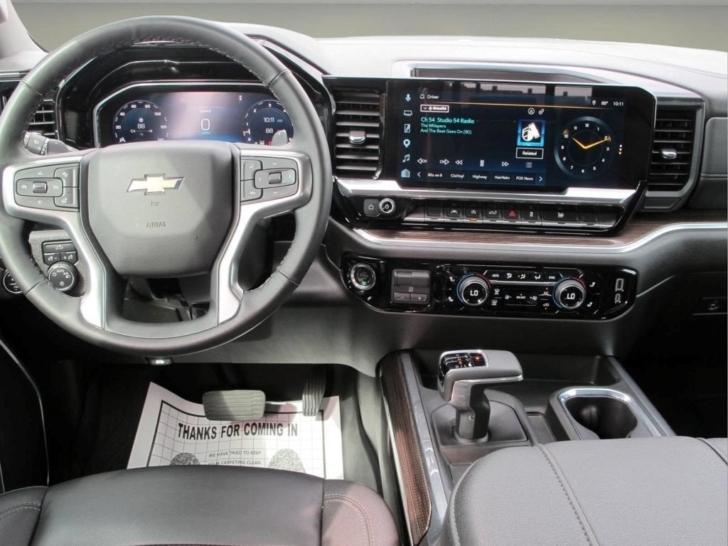 2025 Chevrolet Silverado 1500 LT