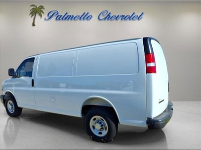 2025 Chevrolet Express Cargo WT