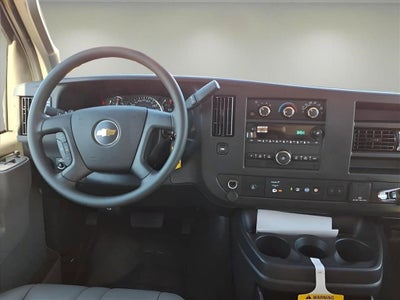 2025 Chevrolet Express Cargo WT