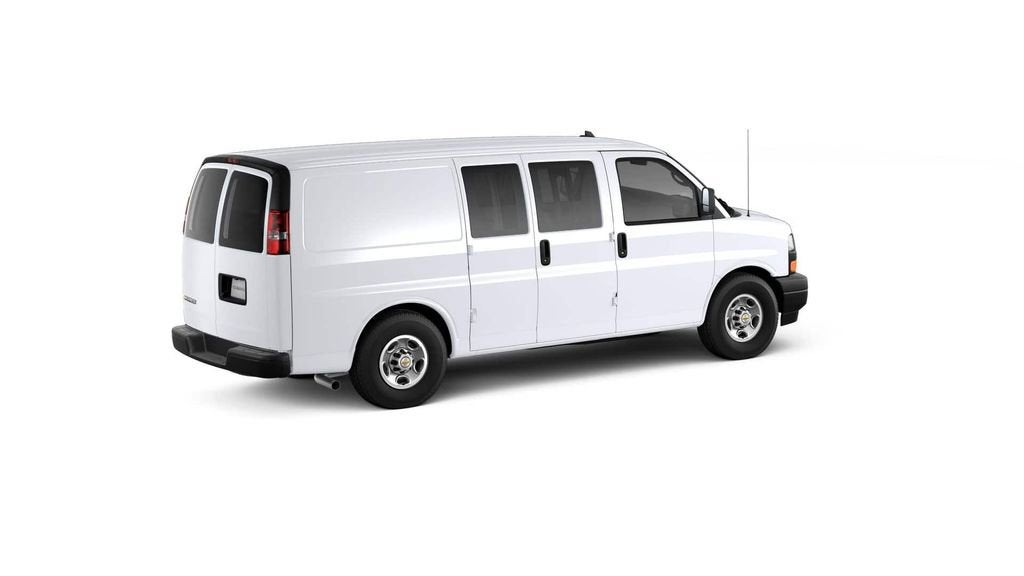 2025 Chevrolet Express Cargo WT