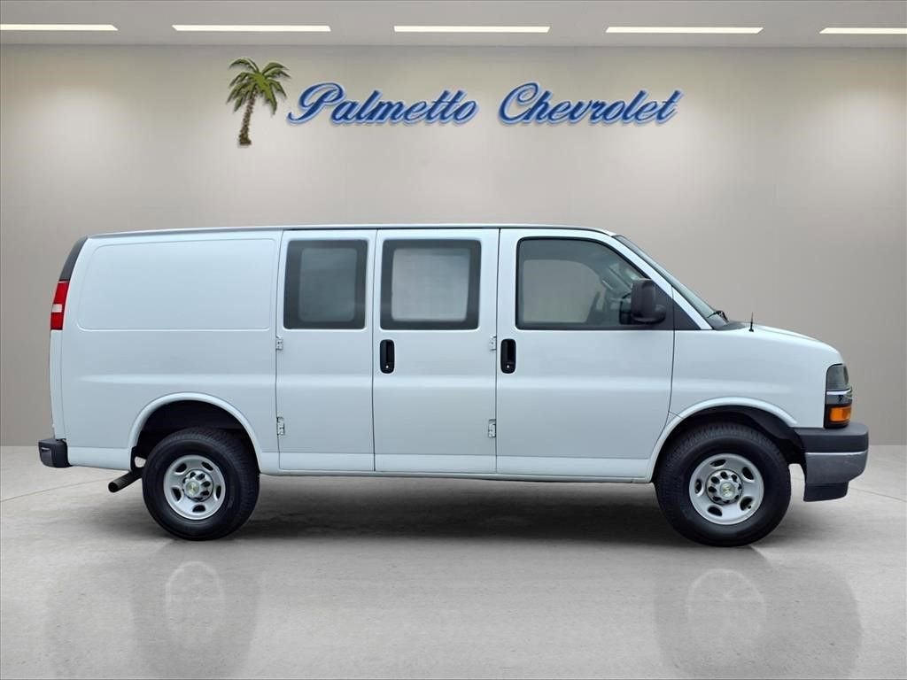 2024 Chevrolet Express Cargo 2500 WT