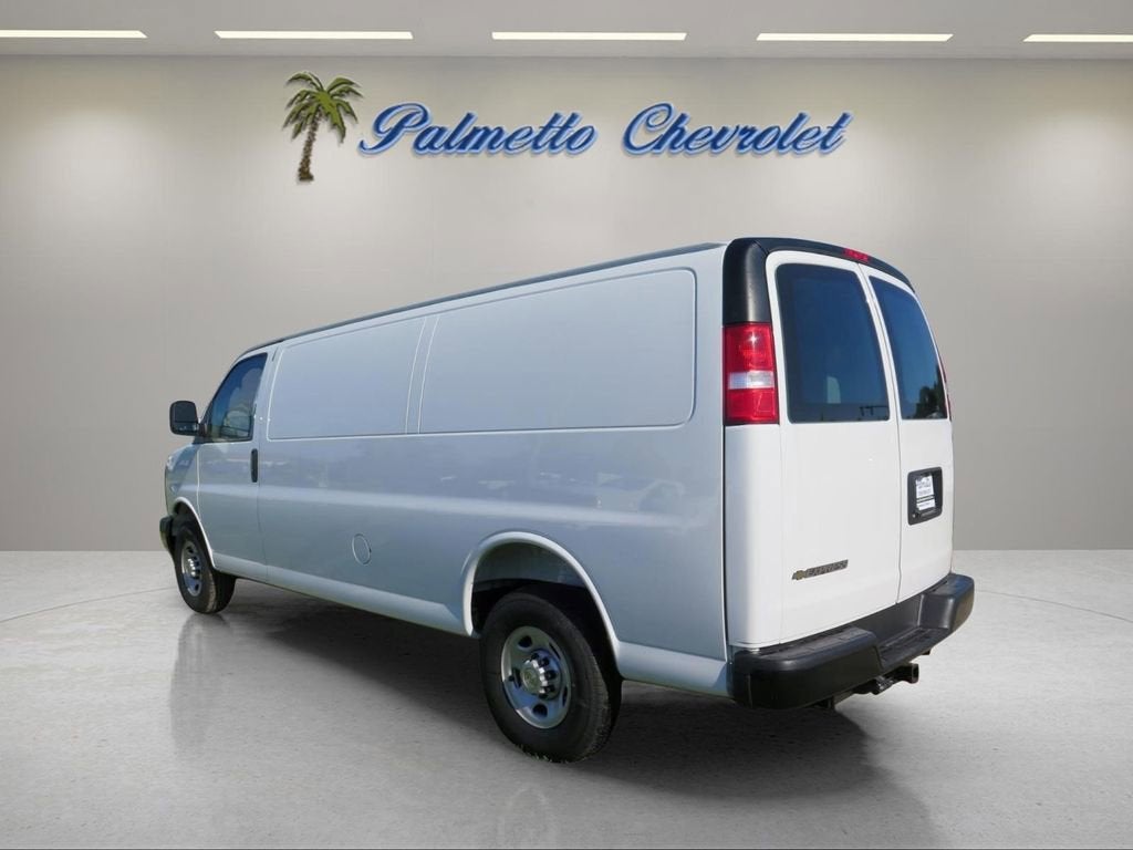 2026 Chevrolet Express Cargo WT