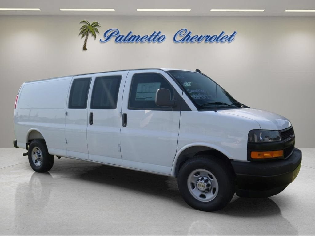 2026 Chevrolet Express Cargo WT