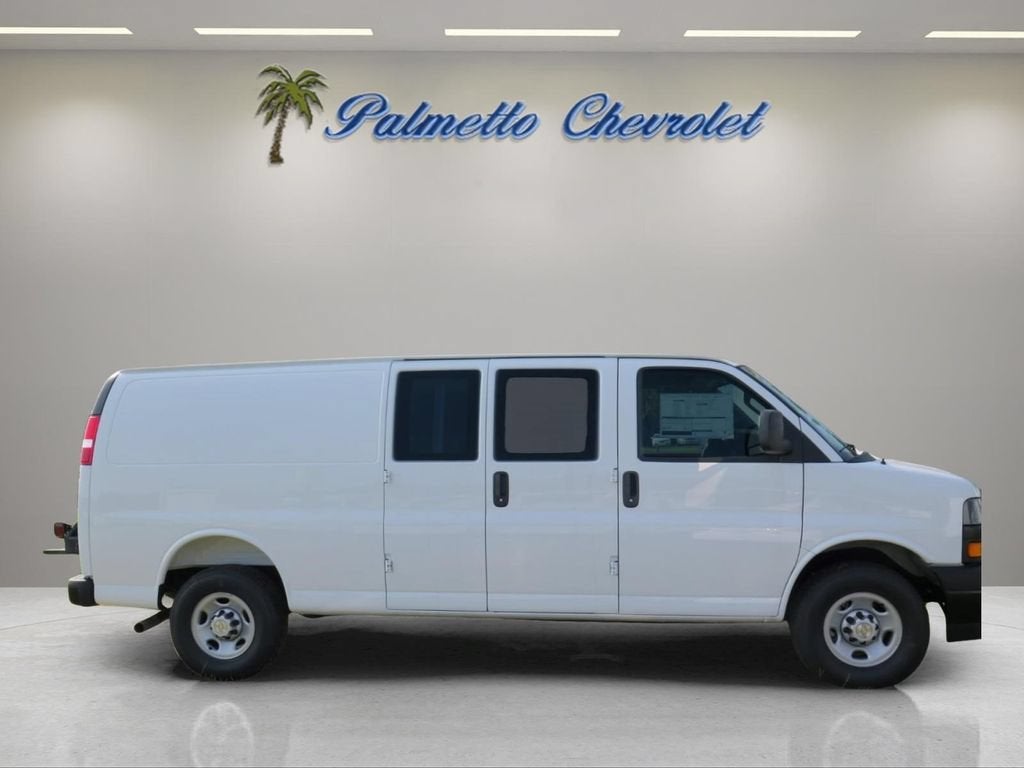 2026 Chevrolet Express Cargo WT