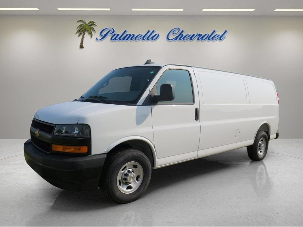 2026 Chevrolet Express Cargo WT