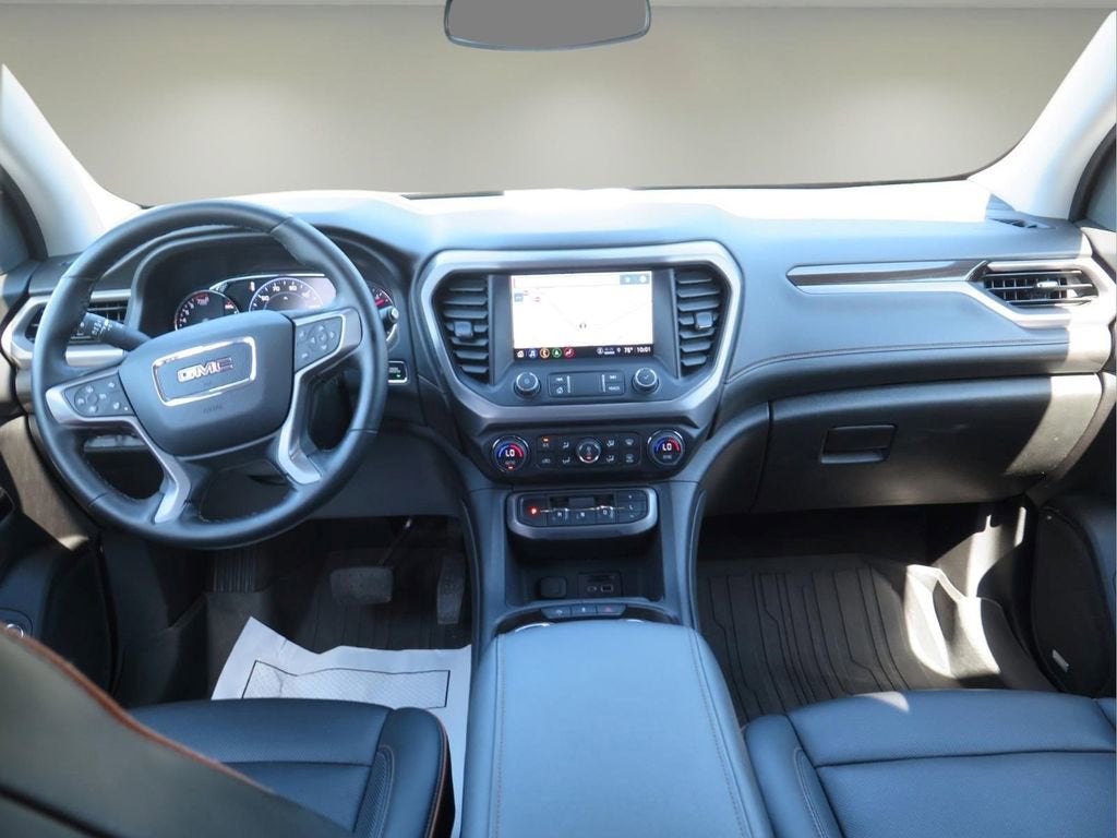 2023 GMC Acadia AT4