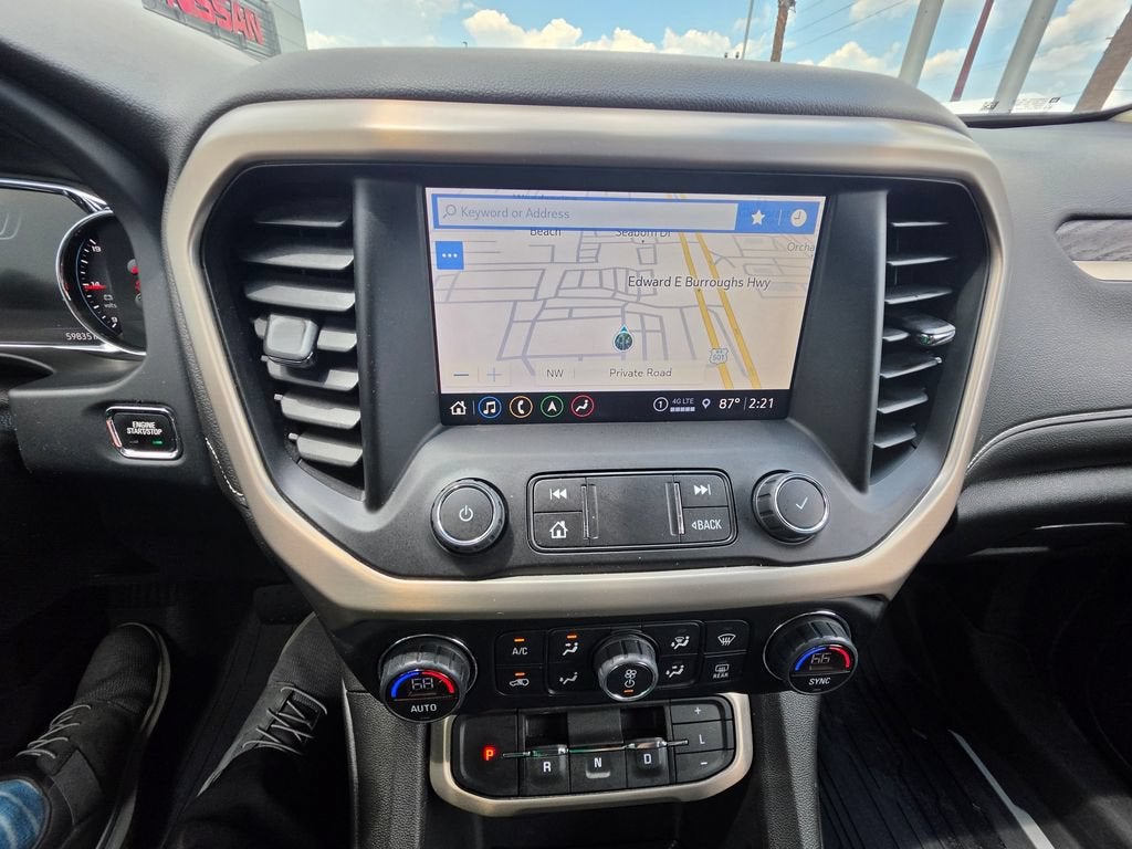 2022 GMC Acadia Denali