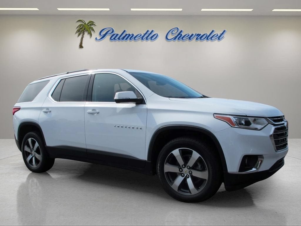2021 Chevrolet Traverse LT Leather