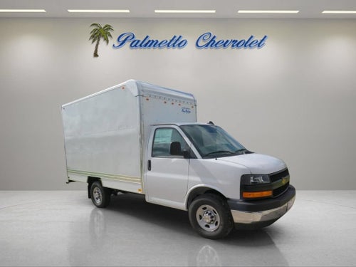 2026 Chevrolet Express Cutaway 3500 1WT