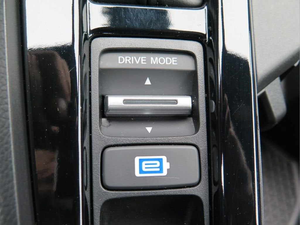 2025 Honda Accord Hybrid Sport - Photo 16