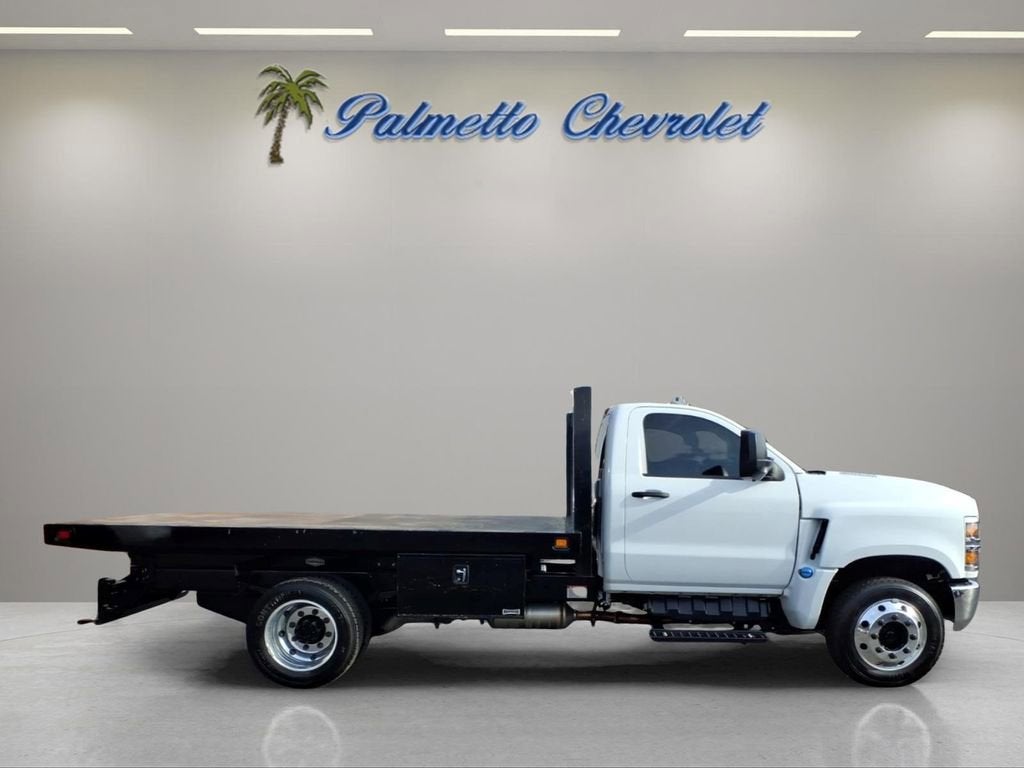 2023 Chevrolet Silverado 5500 HD Work Truck