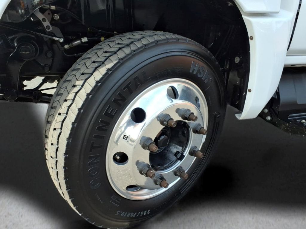 2023 Chevrolet Silverado 5500 HD Work Truck