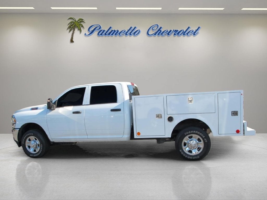 2023 RAM 2500 Tradesman Crew Cab 4x4 8' Box