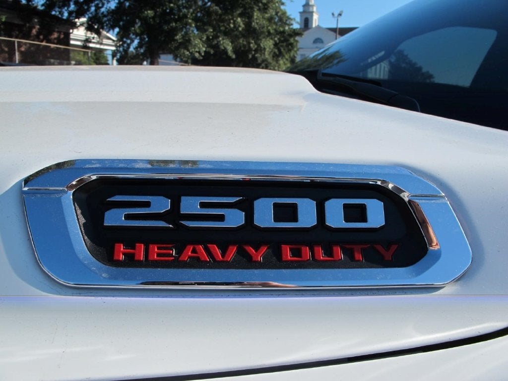 2023 RAM 2500 Tradesman Crew Cab 4x4 8' Box
