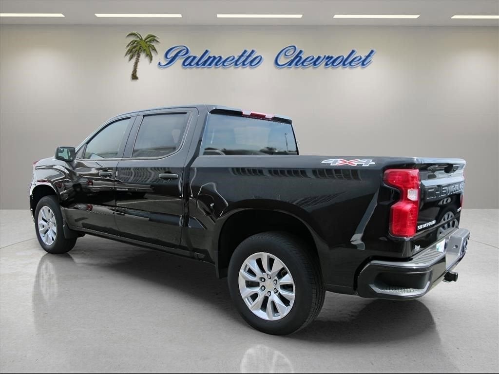 2024 Chevrolet Silverado 1500 Custom