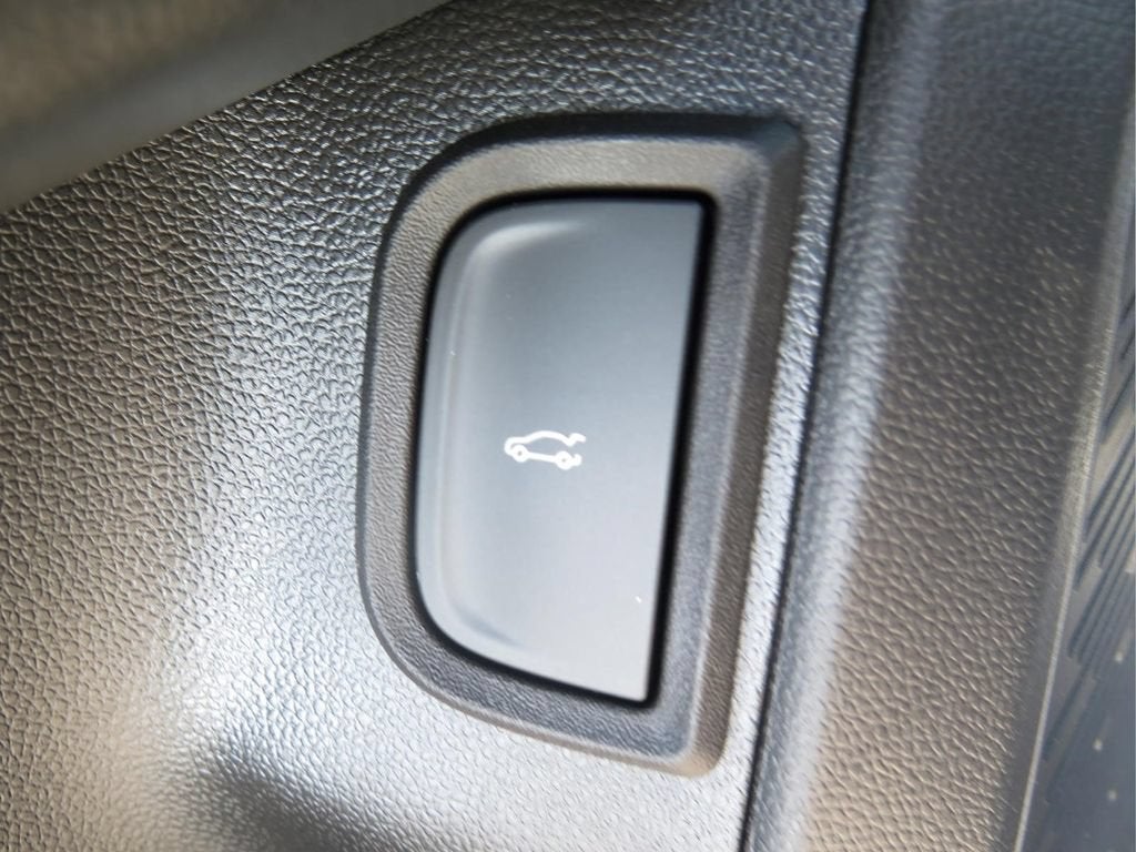 2026 Chevrolet Equinox LT - Photo 11