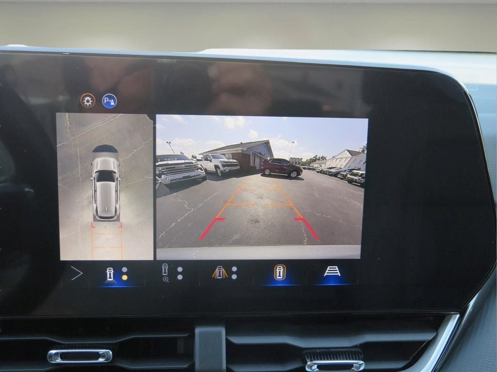 2026 Chevrolet Equinox LT - Photo 17