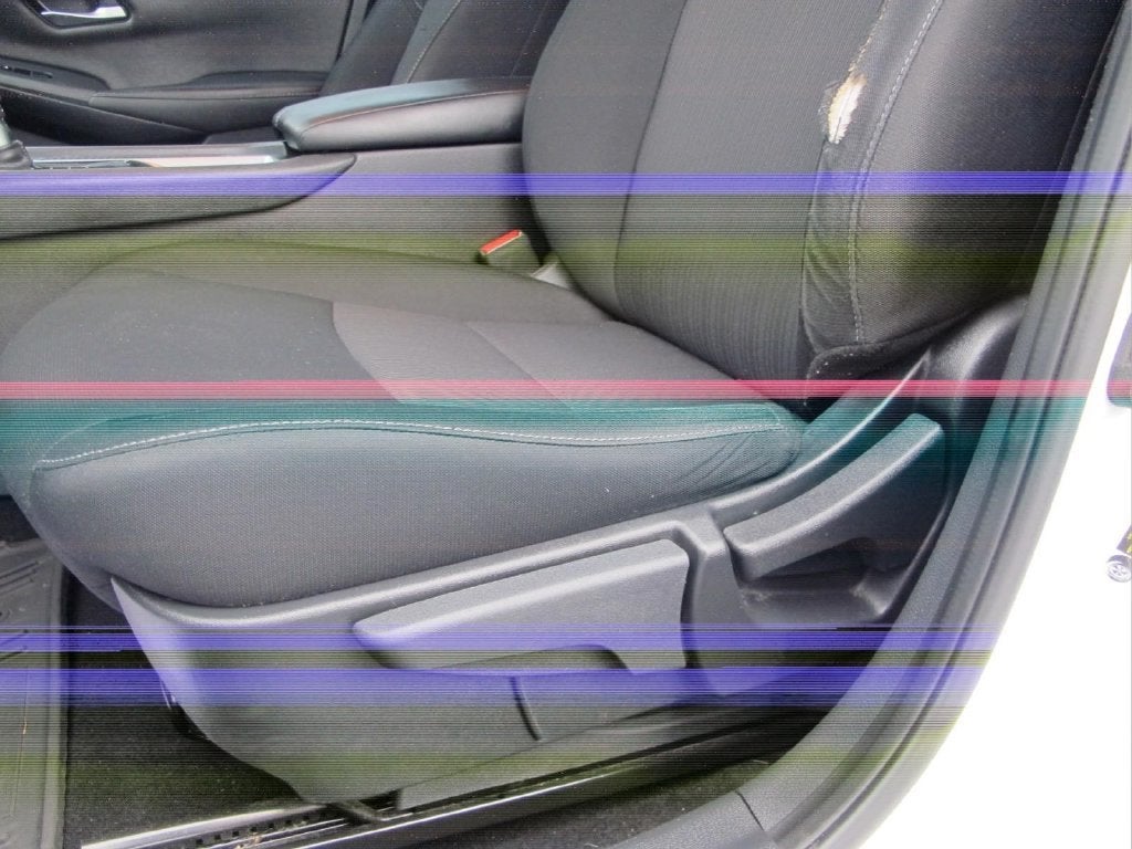 2022 Nissan Sentra SV Xtronic CVT