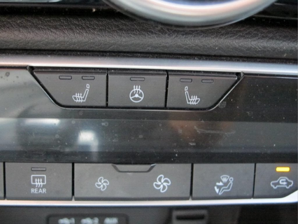 2022 Nissan Sentra SV Xtronic CVT