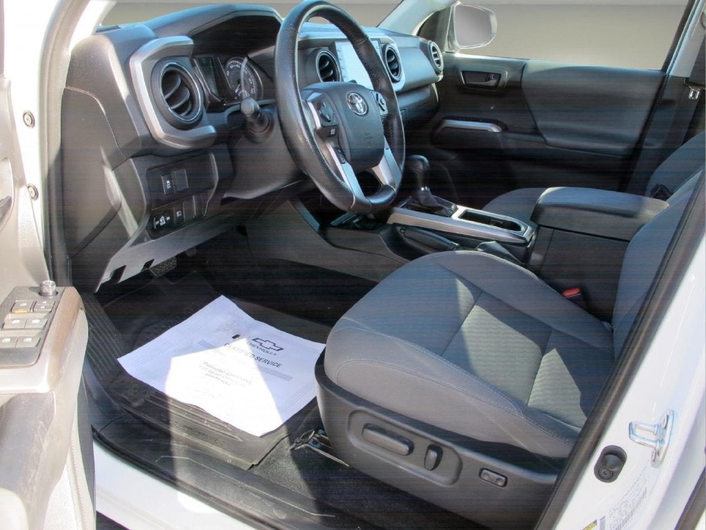 2023 Toyota Tacoma SR5 V6