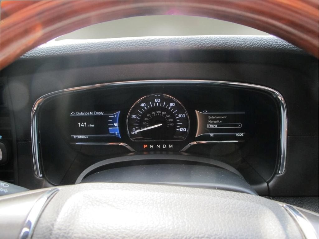 2016 Lincoln Navigator Select