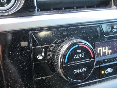 2024 Nissan Pathfinder SV FWD