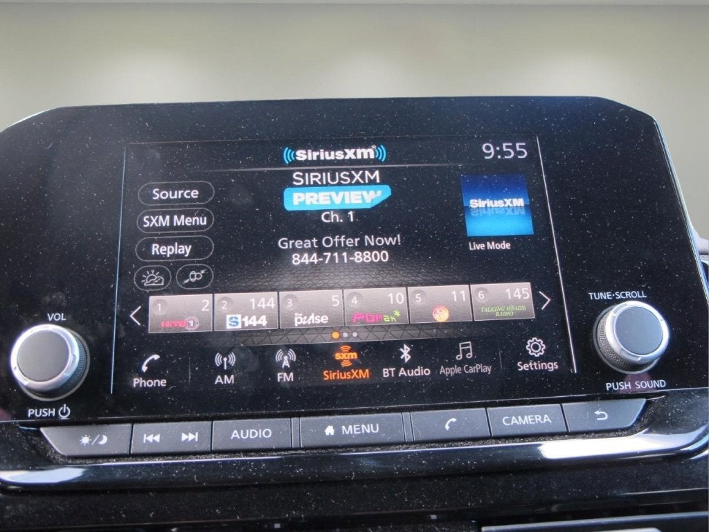 2024 Nissan Pathfinder SV FWD