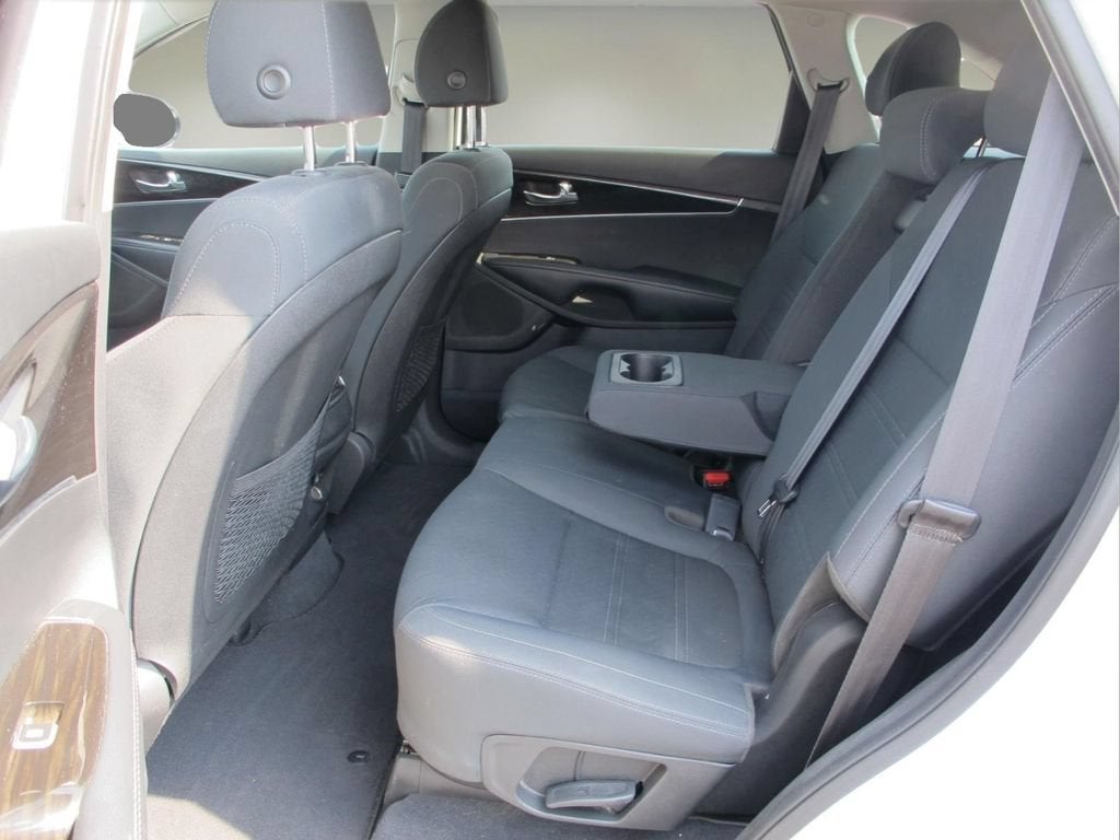 2020 Kia Sorento 2.4L LX