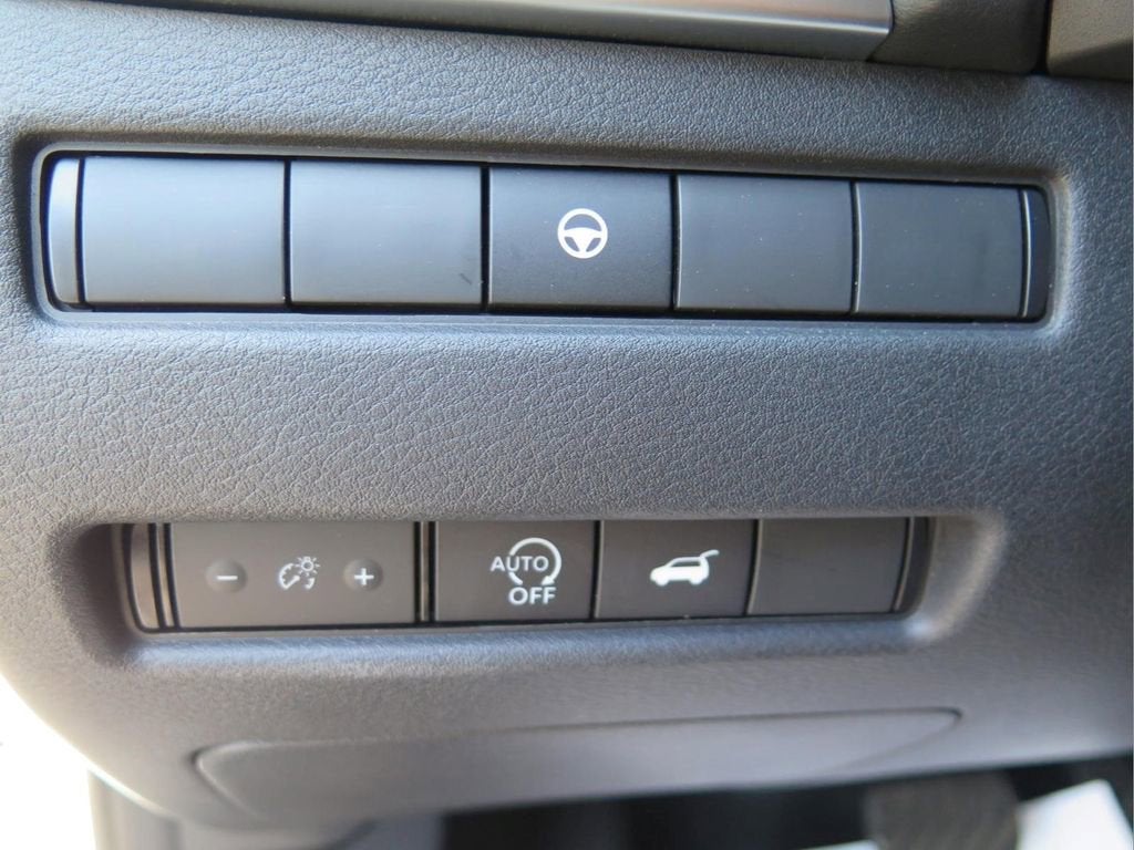 2024 Nissan Rogue SL FWD